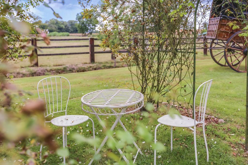 Saint-Pierre-Canivet Domaine De La Tour B&B 외부 사진