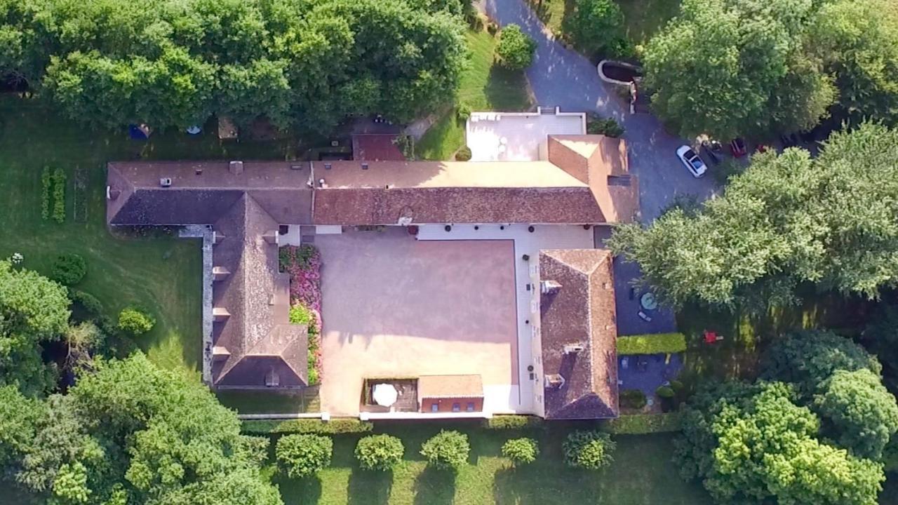 Saint-Pierre-Canivet Domaine De La Tour B&B 외부 사진
