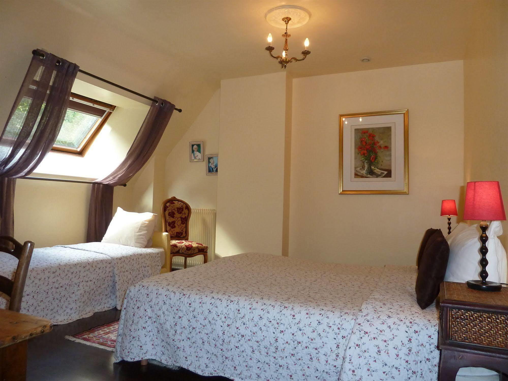 Saint-Pierre-Canivet Domaine De La Tour B&B 외부 사진